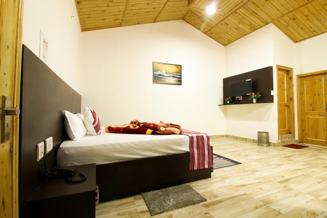 Hotel Chaman Vatika Kulu Zewnętrze zdjęcie